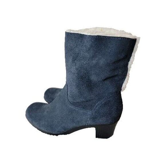 Clarks Bendables Ankle Boots Booties Womens 7 Faux Fur Blue - Picture 1 of 12